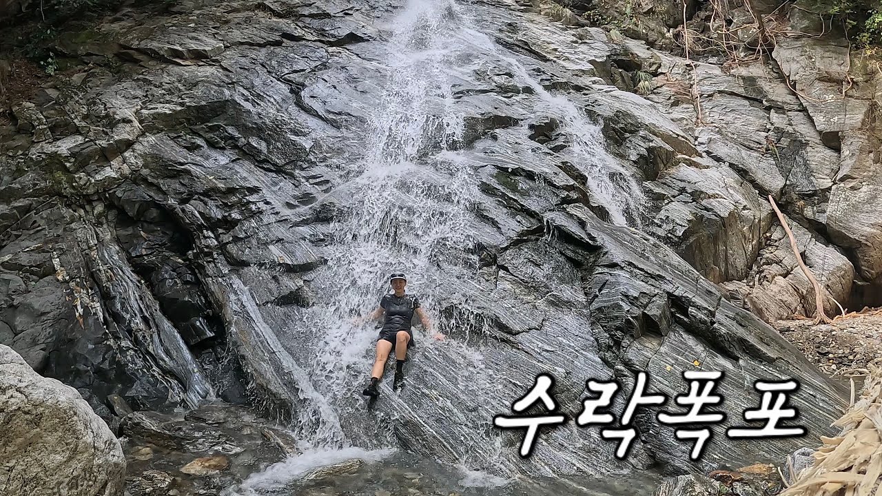 [Hiking] 경기 가평 경반계곡 수락폭포 | 시원한 계곡에서 도토리묵사발 한그릇! 33m 폭포까지 계곡트레킹🌊💦