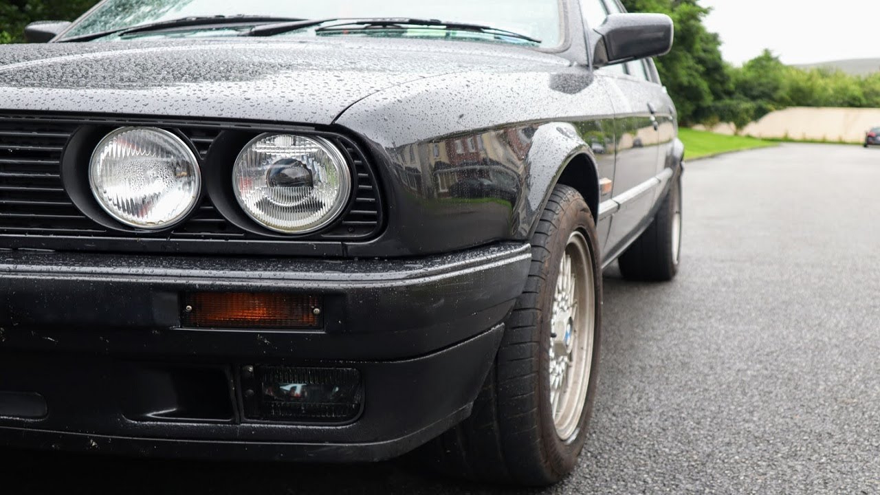 BMW E30 Fog lights replacement to Smoked Fog lights