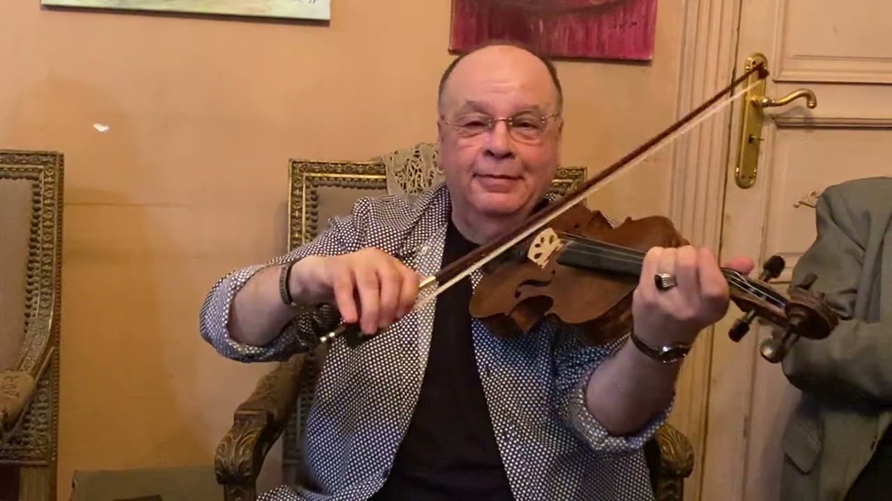وائل ابو بكر في صالون د خليل الديواني (كلثوميات من مقام الرست)