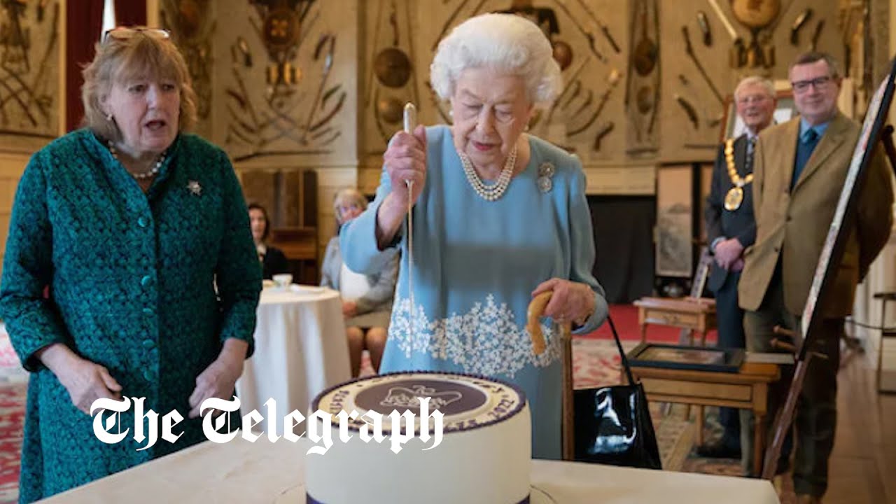 'Somebody else can do the rest of it', Queen quips as she cuts cake to mark Platinum Jubilee