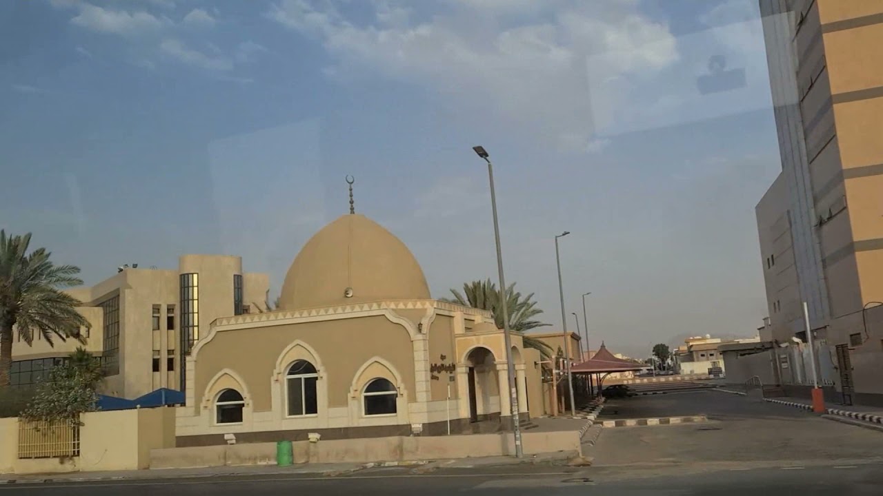 PASS -BY TOUR IN HAIL CITY , KSA