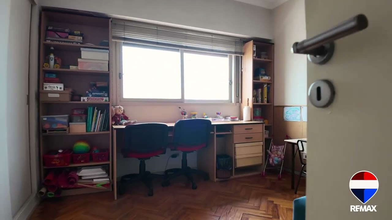 Venta departamento 4 ambientes con dependencia, cochera y baulera