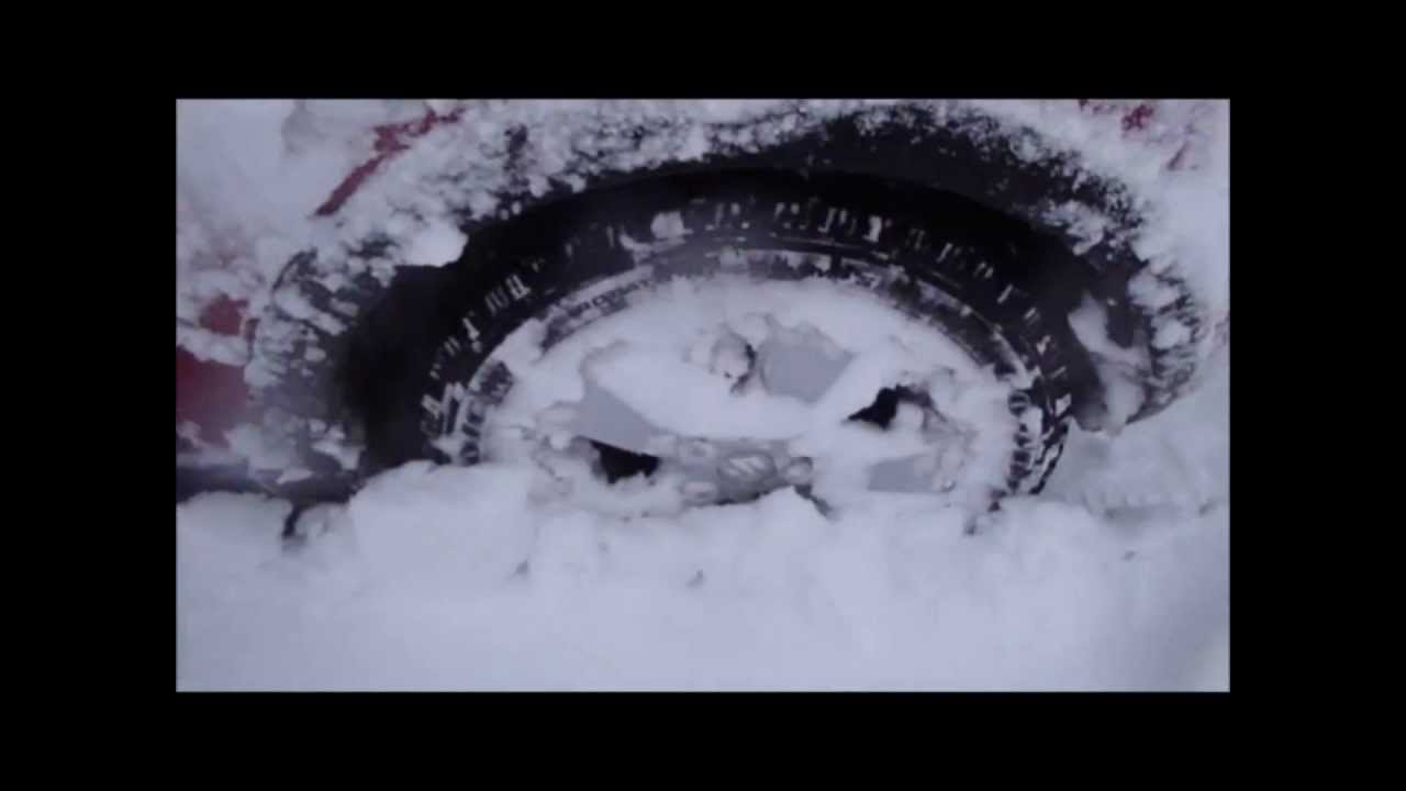 SX4 in a foot of snow