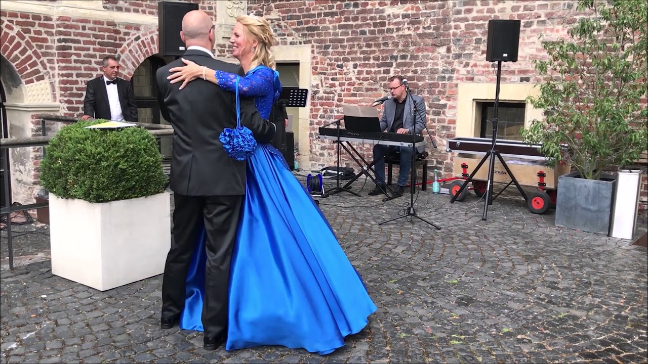 Heimatreport.TV-Romatische Trauung am Schloss Raesfeld