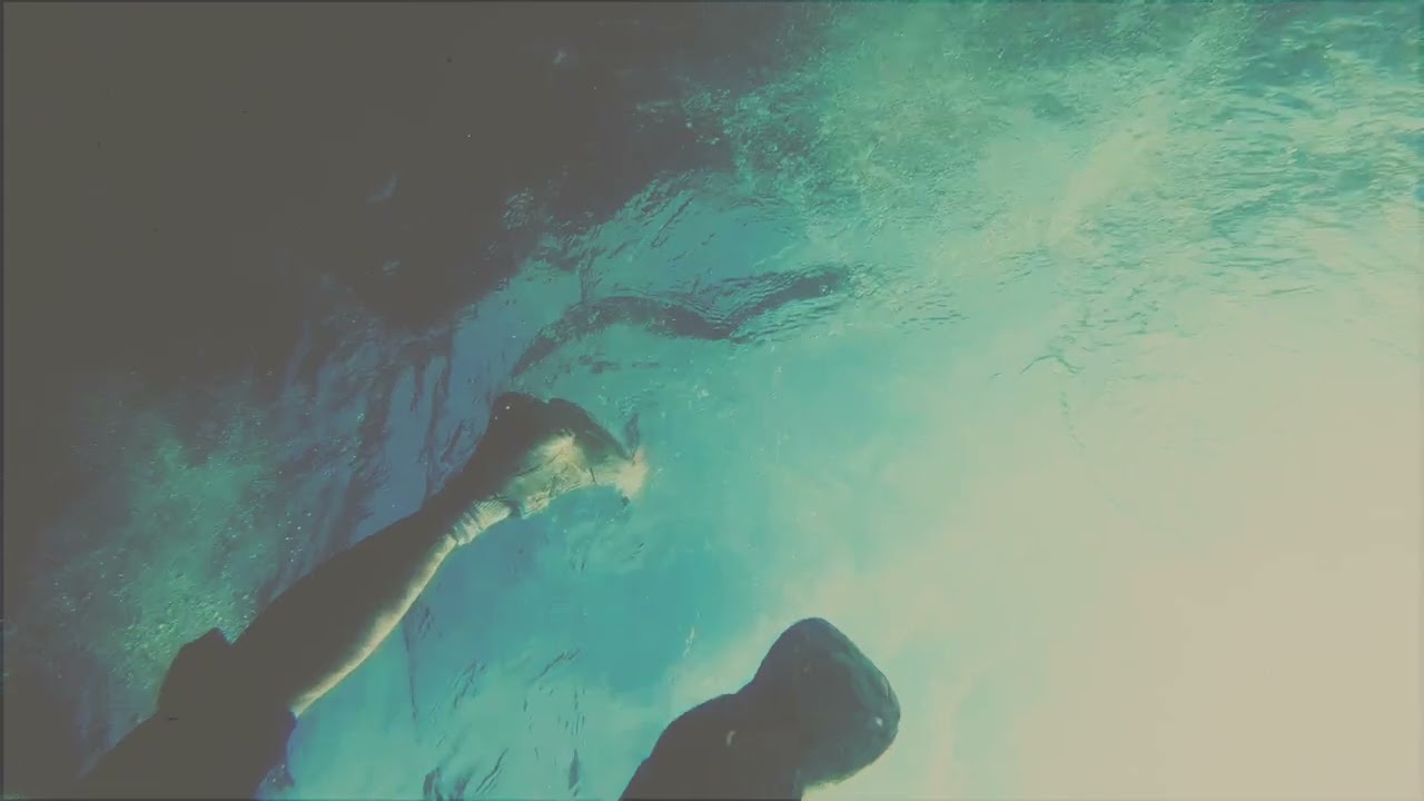 Chrome Waves  -  Into the Water