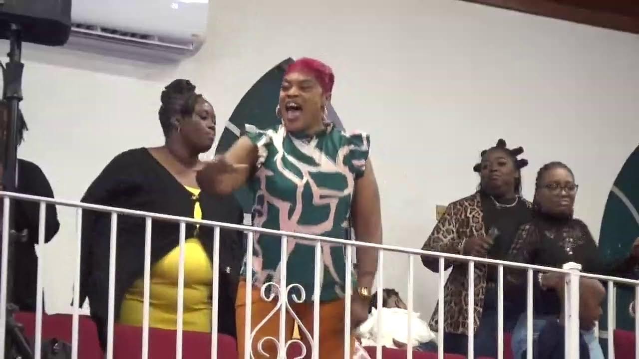 BISHOP DENCZIL ROLLE & COGIBINC MASS YOUTH CHOIR