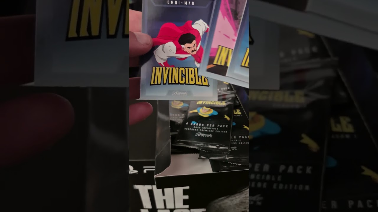Invincible Season 1 Keepsake Premier Edition Box Opening - Part 1