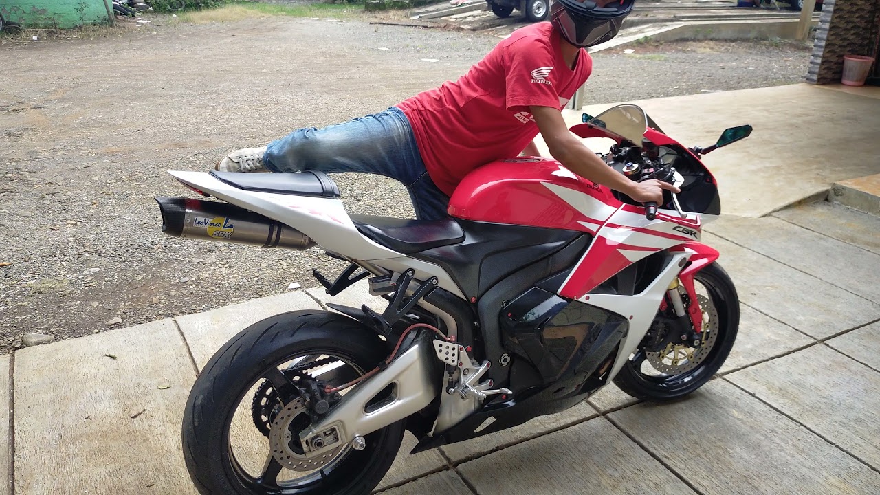 CBR 600RR with Leovince SBK | PURE SOUND | Header by TEKAMOTO RACING
