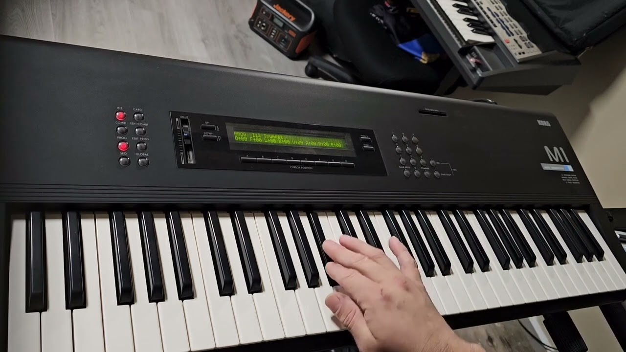 (VENDIDO) Excelente Korg M1 De Venta 2024 👌 (940) 301 - 9251