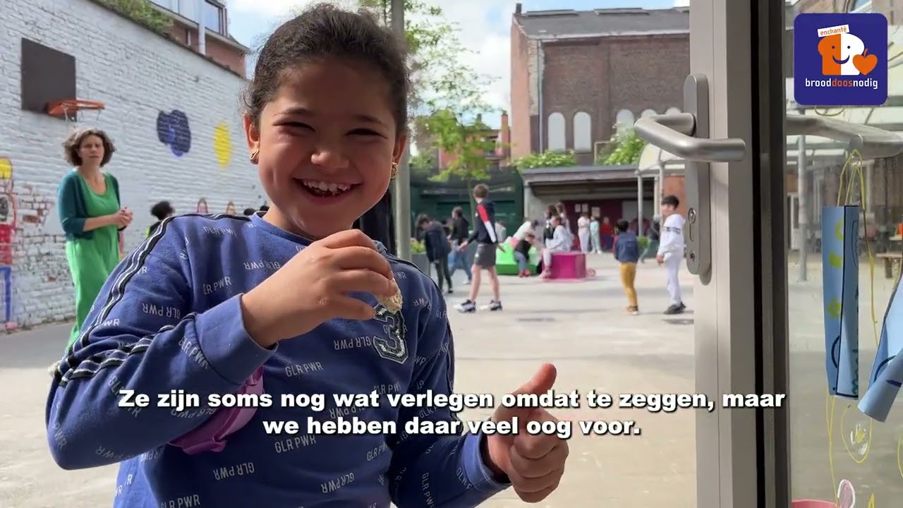 Brooddoosnodig ging langs bij school: Klavertje Vier KOV in Vilvoorde (Drive-in-ontbijt)
