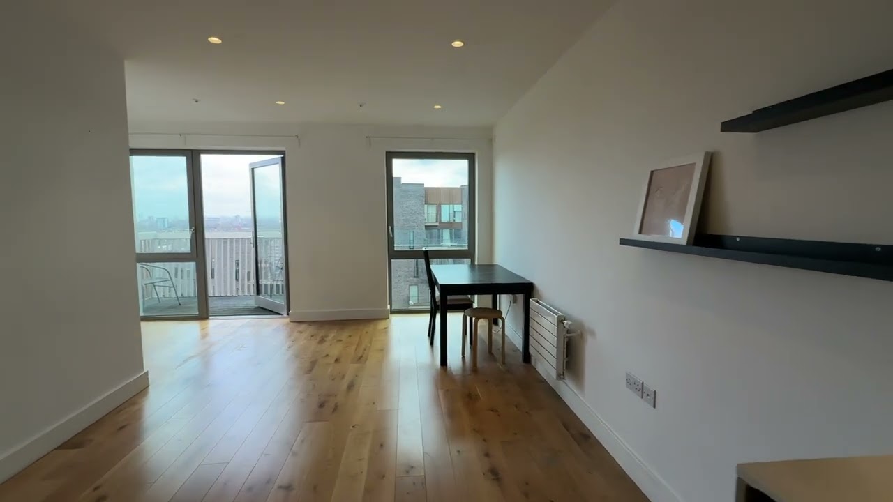 1 bedroom(s) flat to rent in Barking Road, Canning Town, E16 | Benham and Reeves