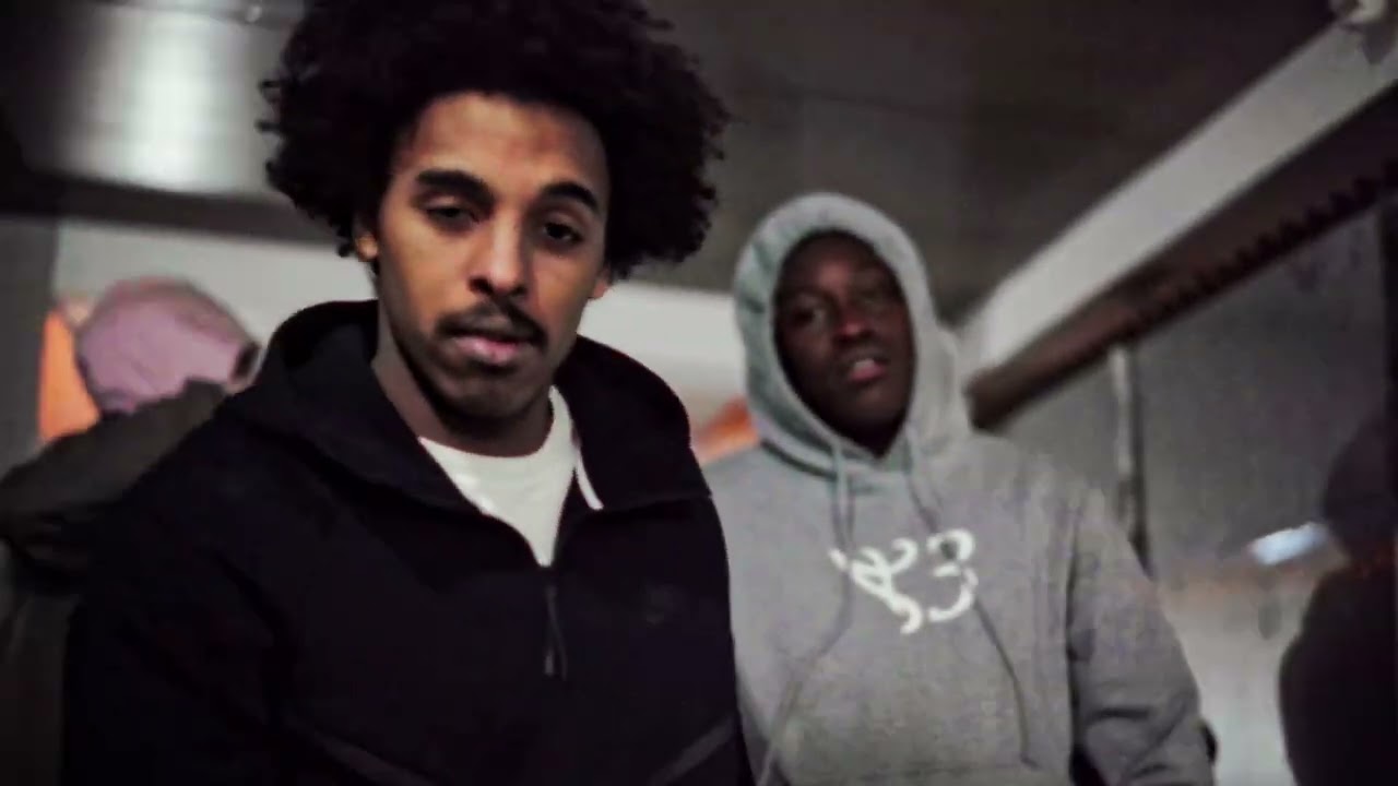 S-TEE FEAT FLOKI - LES PETITS DU BLOCK (PROD.BRICKSY & 3G X TAY20K)