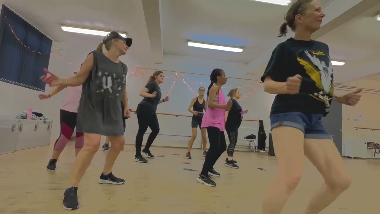 BLACK SABBATH - Paranoid - GloriaZumbaZin (GZZ™) - Choreo Kathryn Chapman