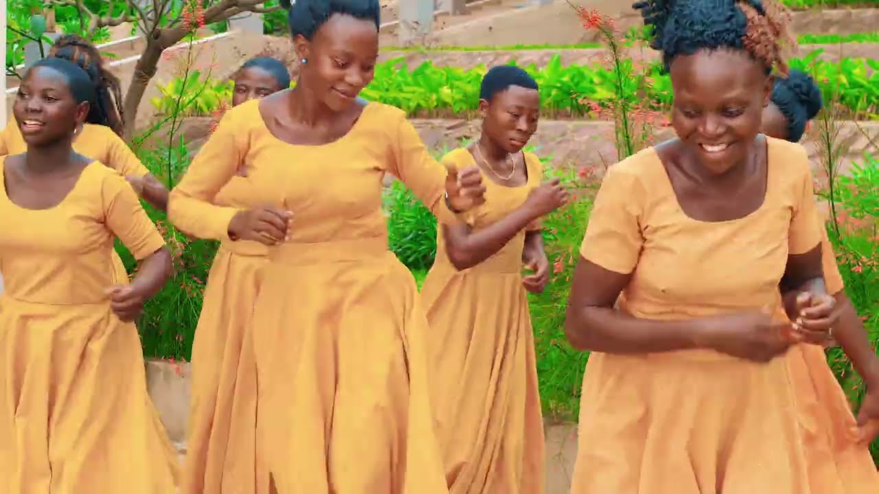 NJIA MOJA CHOIR - POKEA SIFA (OFFICIAL VIDEO)