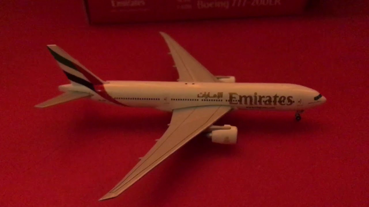 REVIEW #1 Geminijets 1/400 “Emirates Boeing 777 - 200LR”