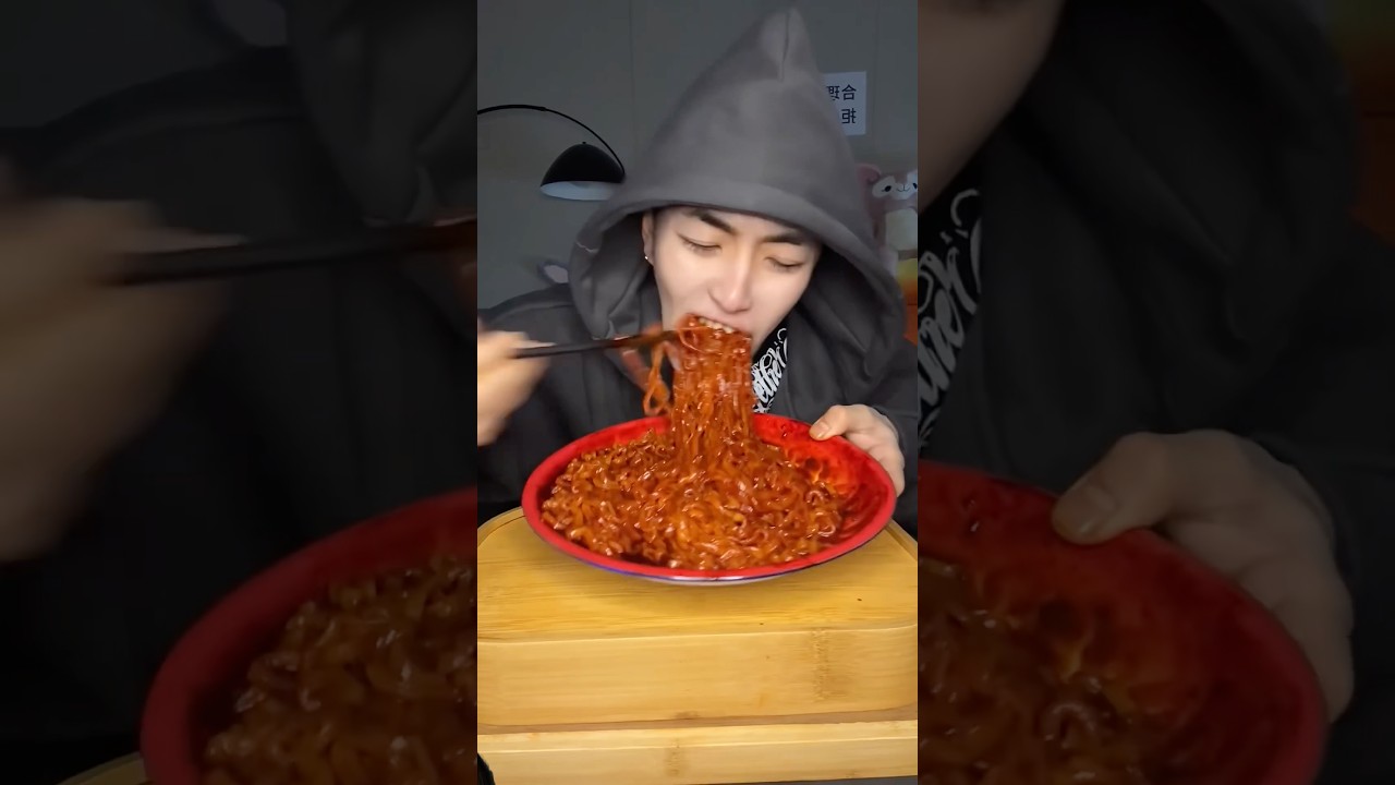 Big bowl, spicy noodles, no talking… just pure slurp ASMR 🌶️🍜🎧” 