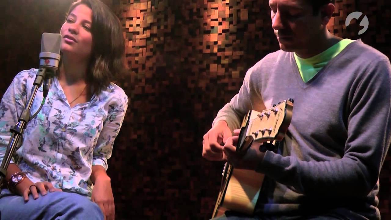 Maroon 5 - Sugar - Acoustic Cover