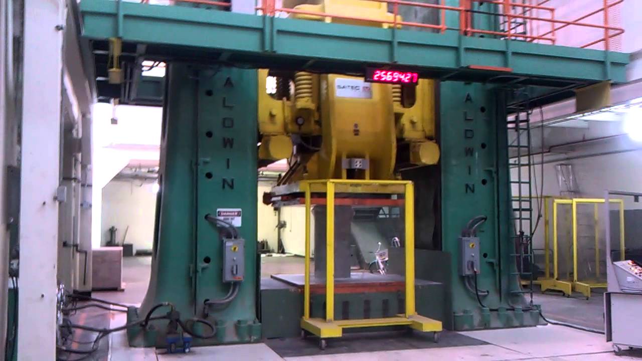 Breaking A Concrete Cylinder