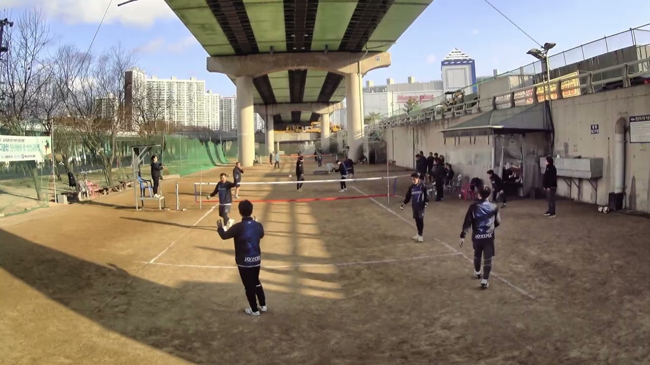 제 1 회 제니스 자체 교류전