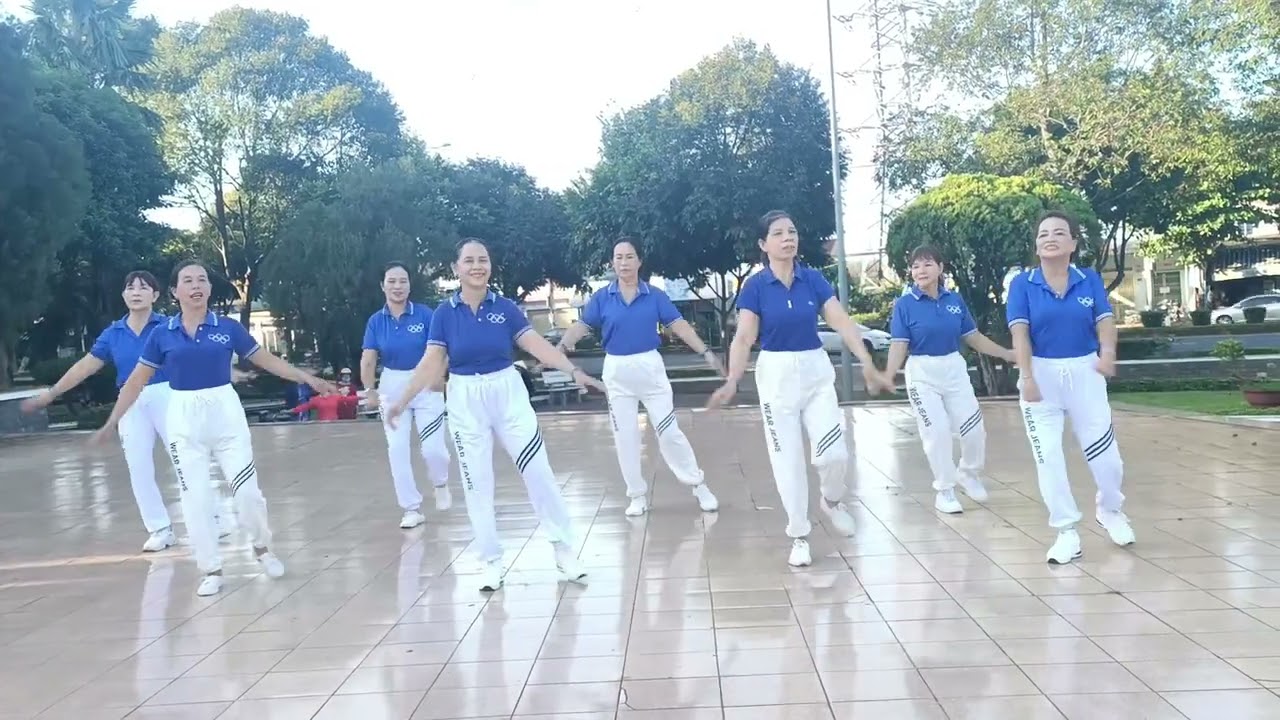 Tình yêu Anh dành Cho Em ( CLB- Tân Hòa )