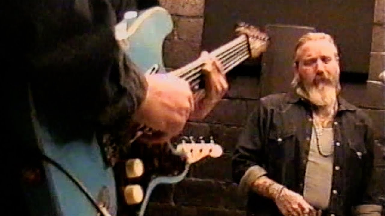 Ariel Posen feat. City and Colour - Empty-Handed
