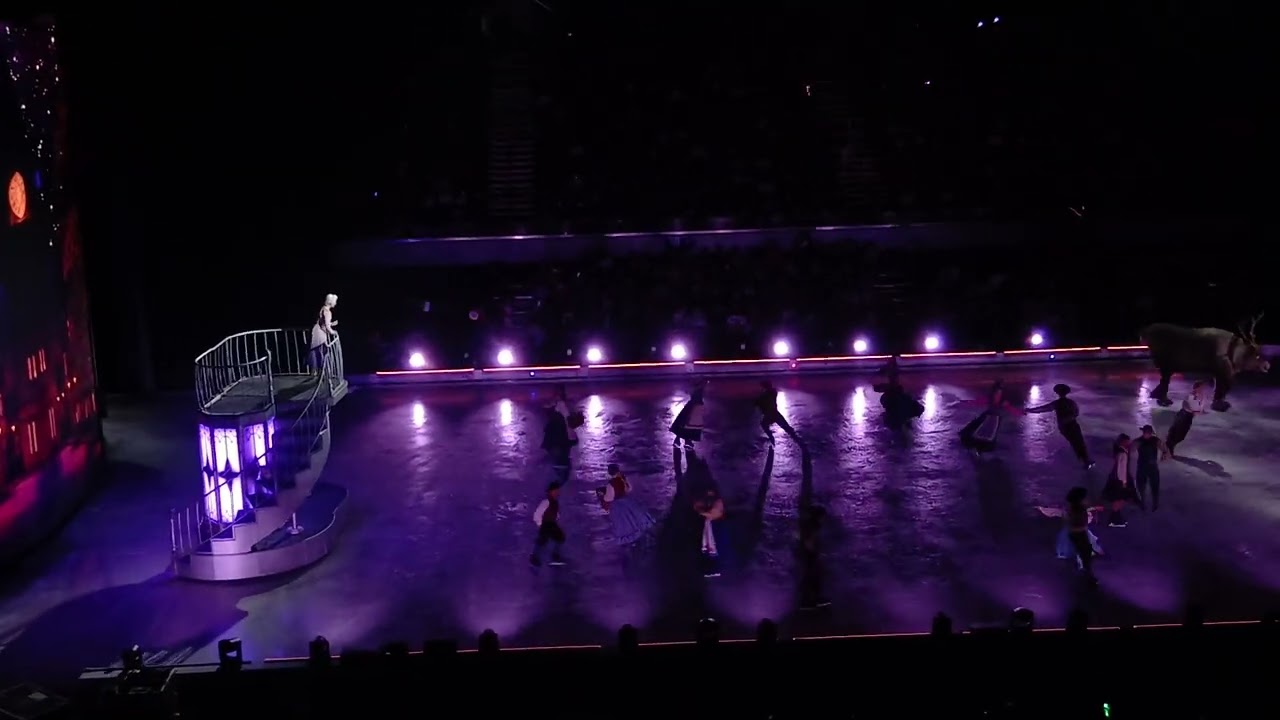 FROZEN l DISNEY ON ICE 