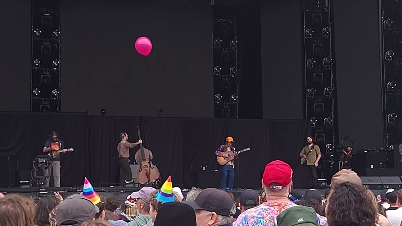 Billy Strings - Shady Grove, Live, Golden Gate Park, San Francisco, 8-1-25, in 4K 