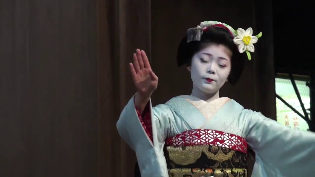 Maiko Dance Gion Kouta, Kamogawa Kouta Pontocho - 舞妓