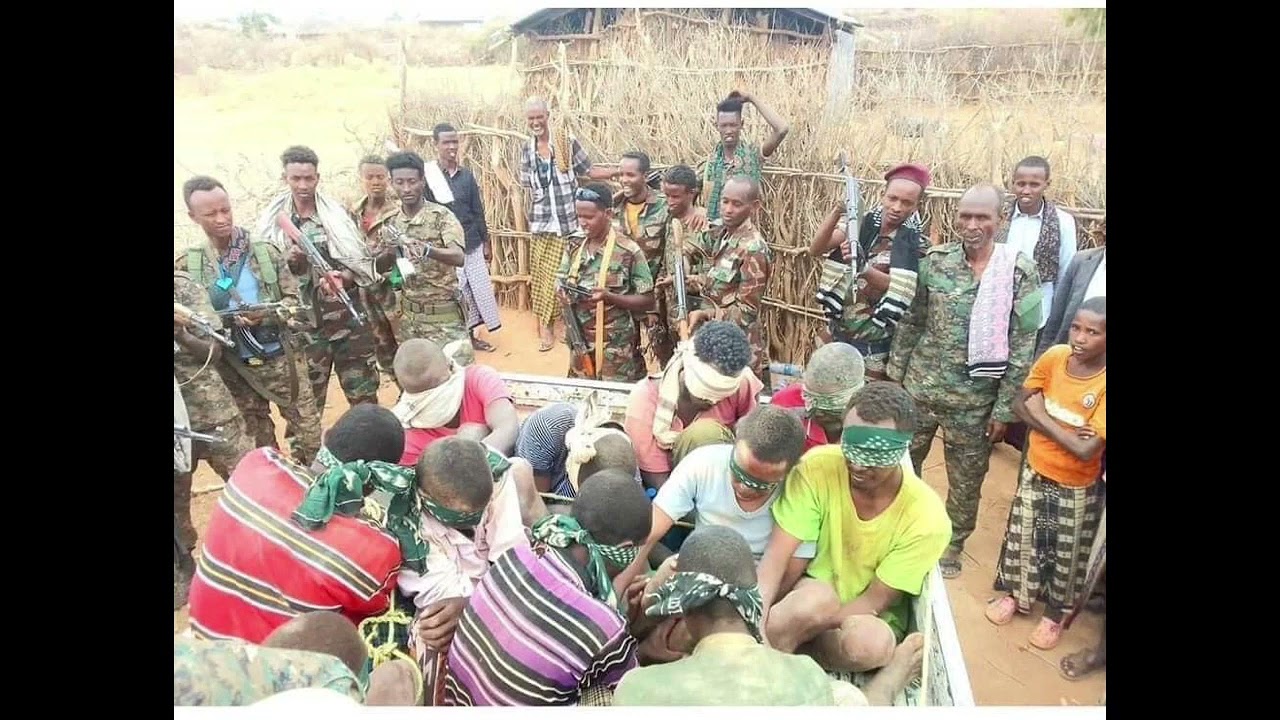 LIYUU BOOLIS || OO ALQUSHASH  |||QACANTA KU DHIGAY IYADA IYO HUBKEDIBA