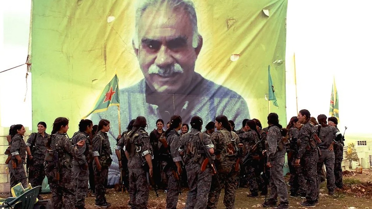 YPJ'&ecirc; jidayikb&ucirc;na R&ecirc;ber Apo &ucirc; salvegera damezrandina xwe p&icirc;roz kir