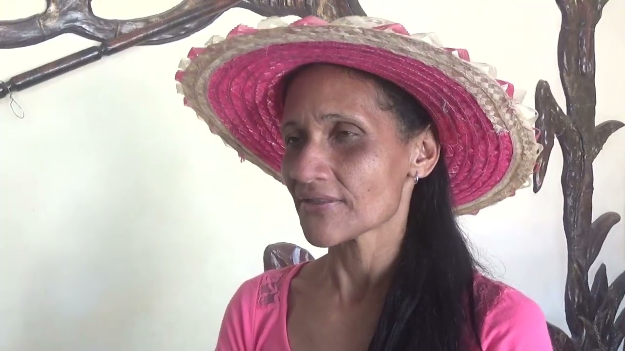 Rescatan mujeres del municipio #Colombia tradiciones artesanales