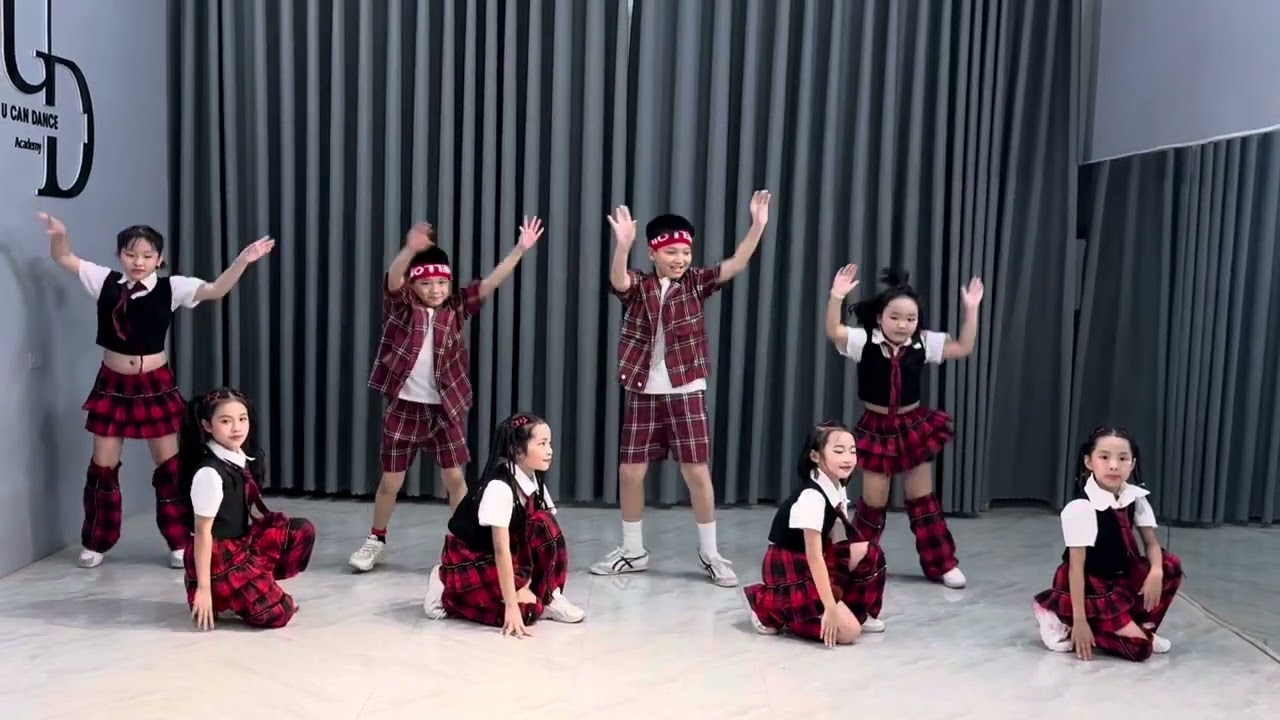 Dance “Handclap” - Clb You Can Dance