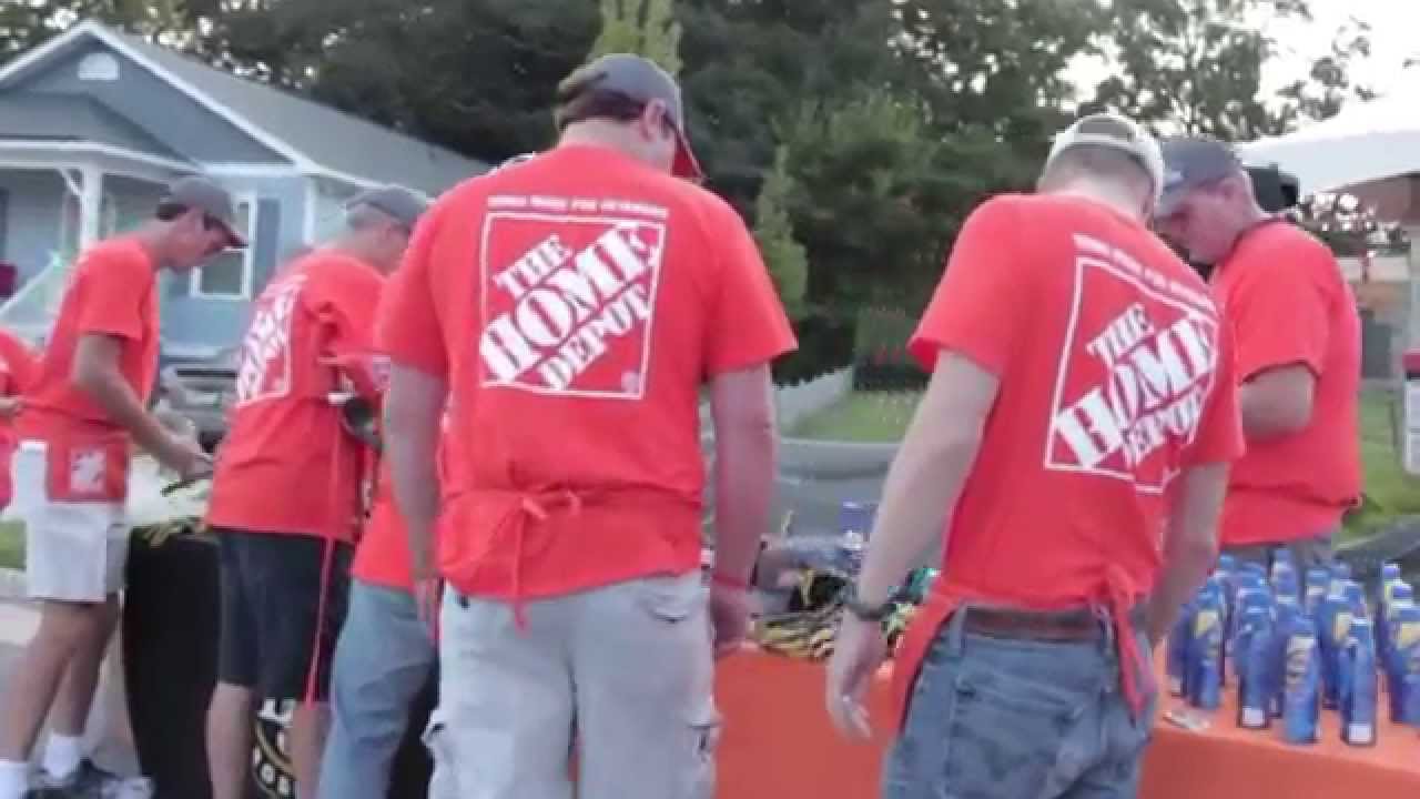 Home Depot Builds Four Houses with Atlanta Habitat for Humanity