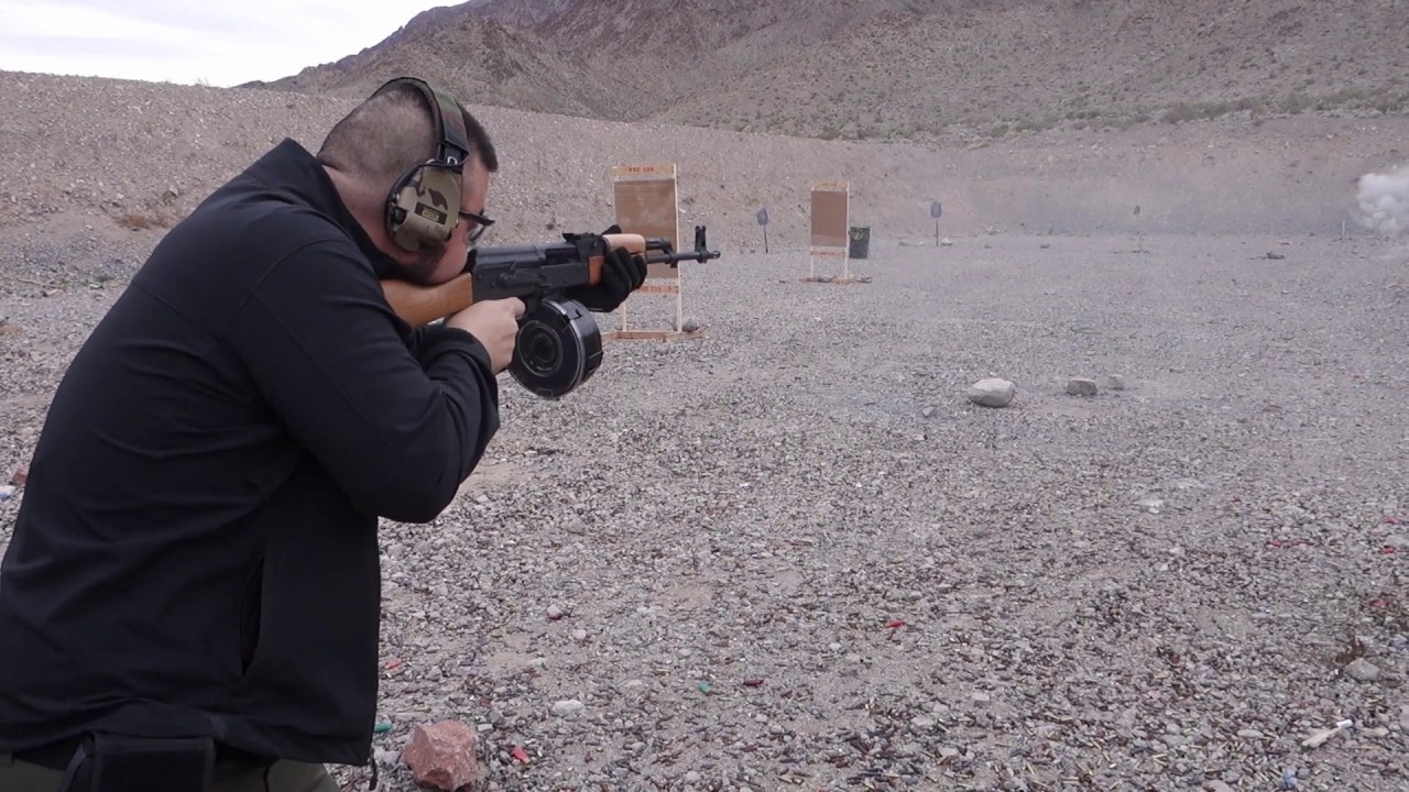 Loh going full auto on AK with drum mag from KCI Mags | Shot Show 2020