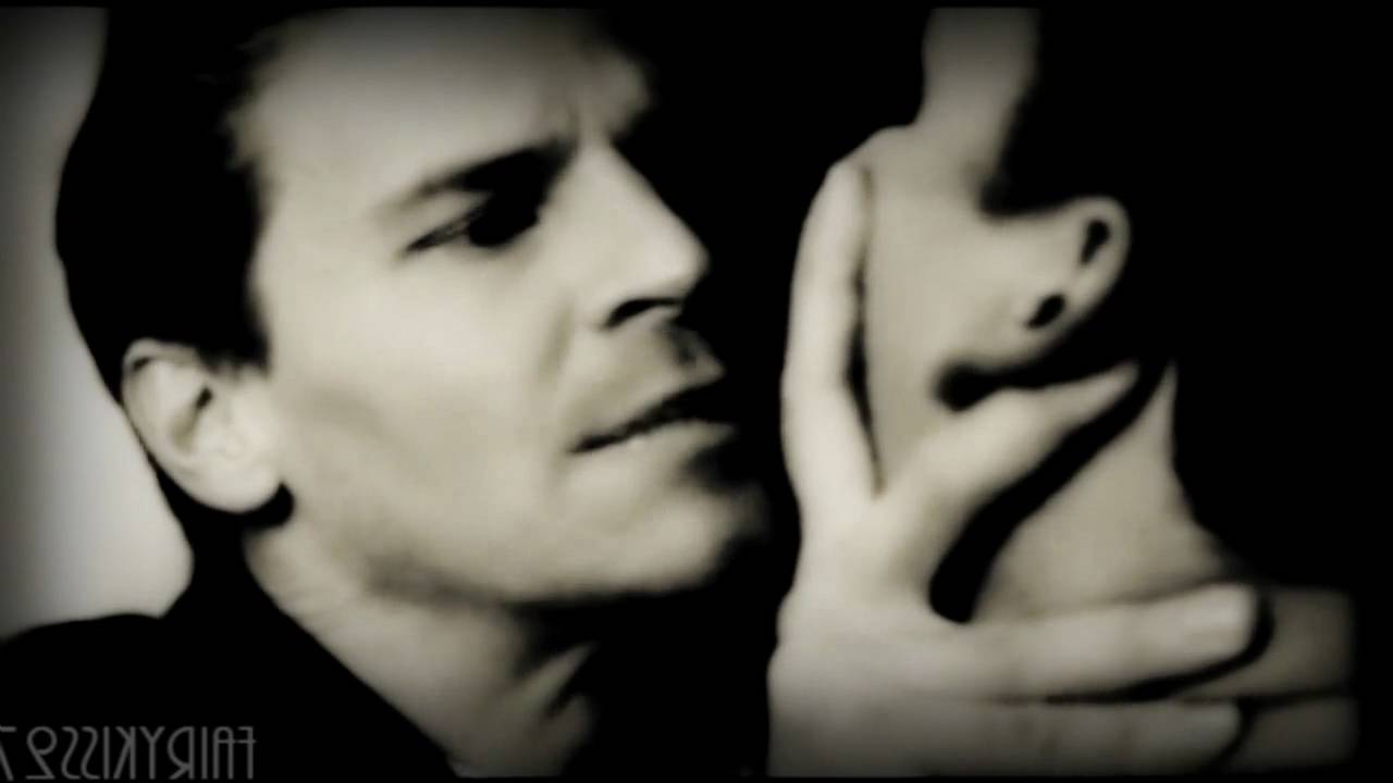Bones [Booth/Brennan] - Protective!Booth
