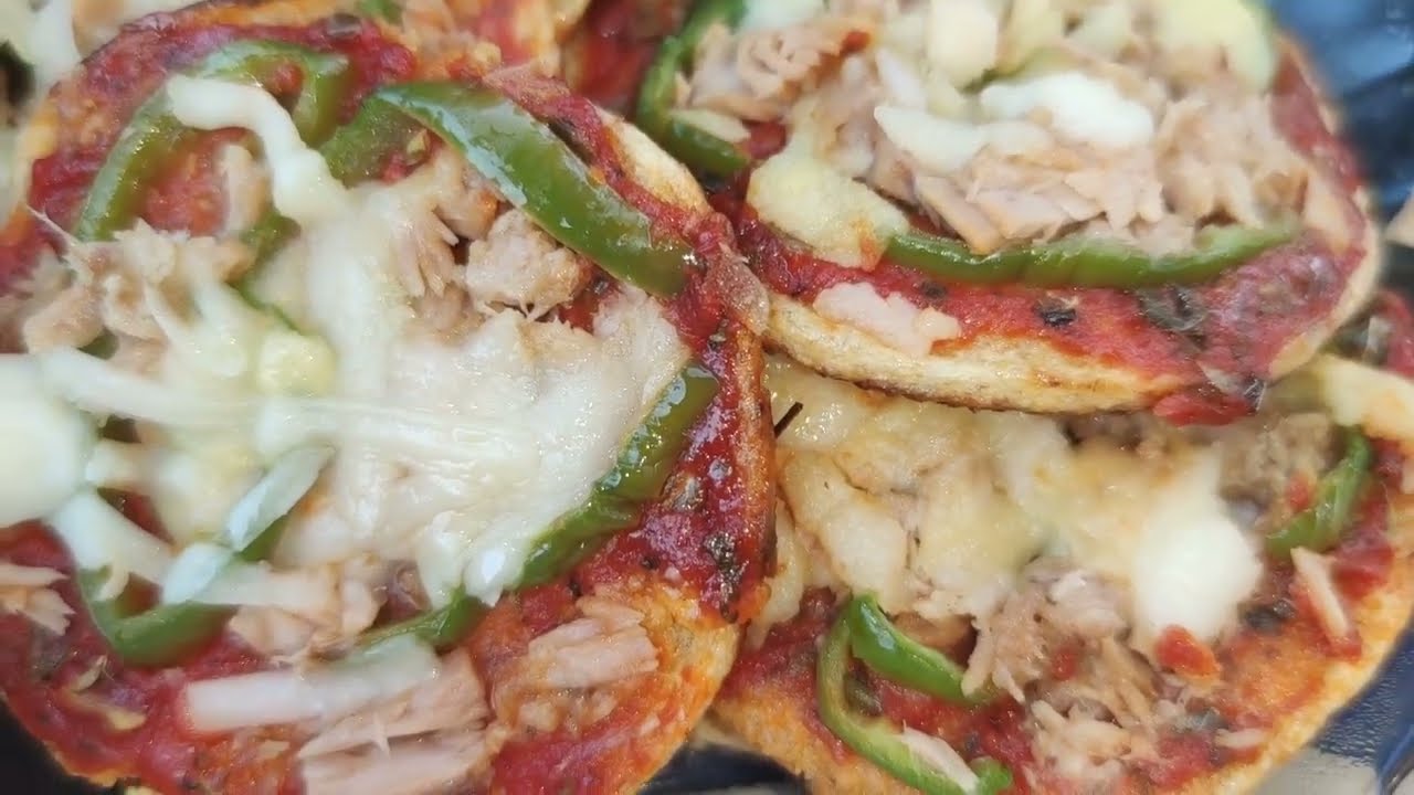 الجديد تحت طلبكم أحبابي 🍕😋 ميني بيتزا الحمص الصحية بدون  فورص ولا عجن ولا مجهود تحضر في دقائق🍕 حصريا