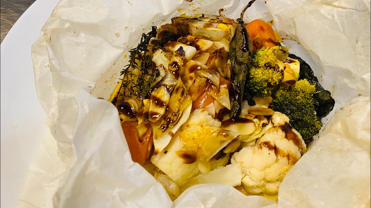Cartocci di verdure al forno,un’antipasto per la tavola delle feste.anche per vegani e vegetariani