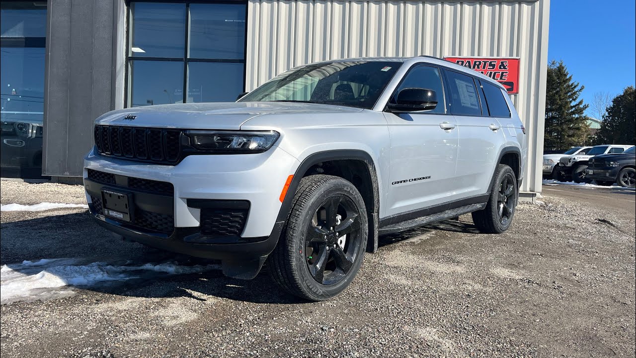 2024 Jeep Grand Cherokee L Laredo 4x4: Start Up, Exterior, Interior & Full Review