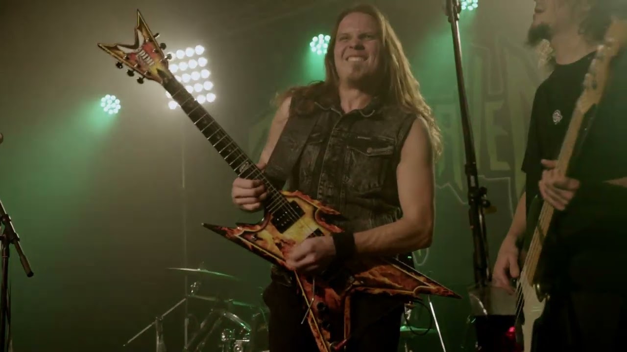 TRASH HEAVEN - HARD DRUGS - Live Cap No - 2022