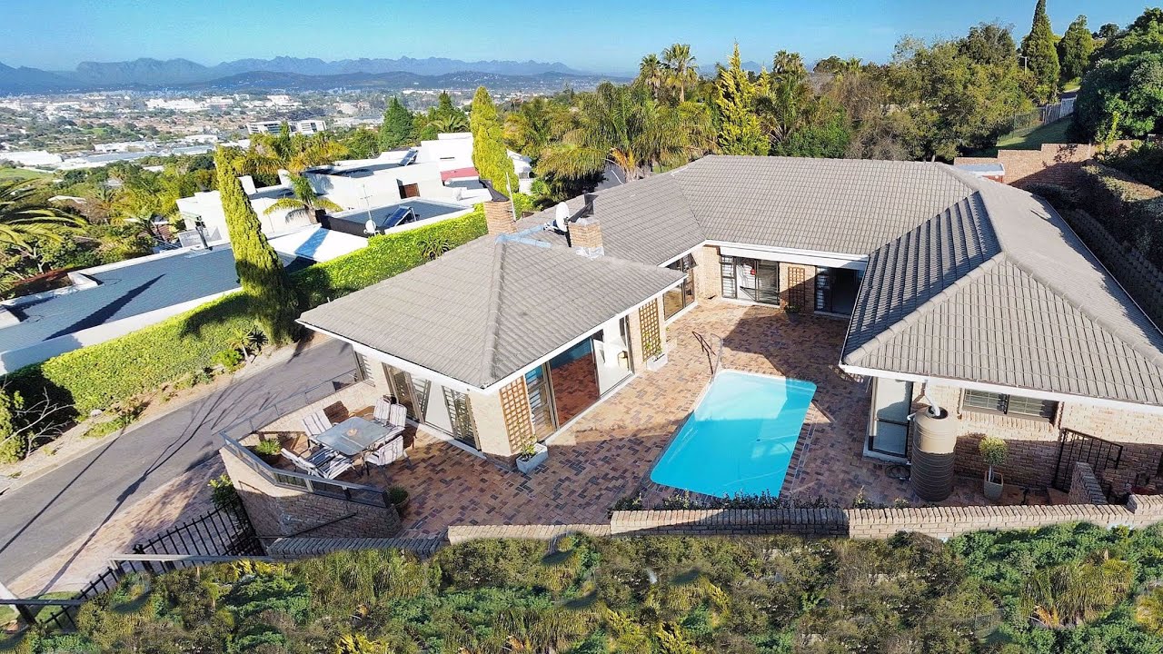 4 bedroom house for sale in Welgemoed | Pam Golding Properties