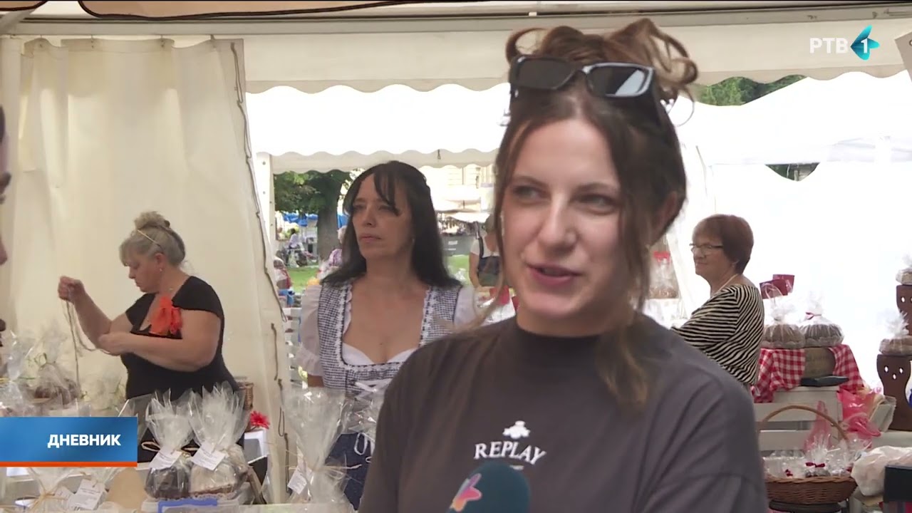 A u Sremskim Karlovcima - Festival kuglofa