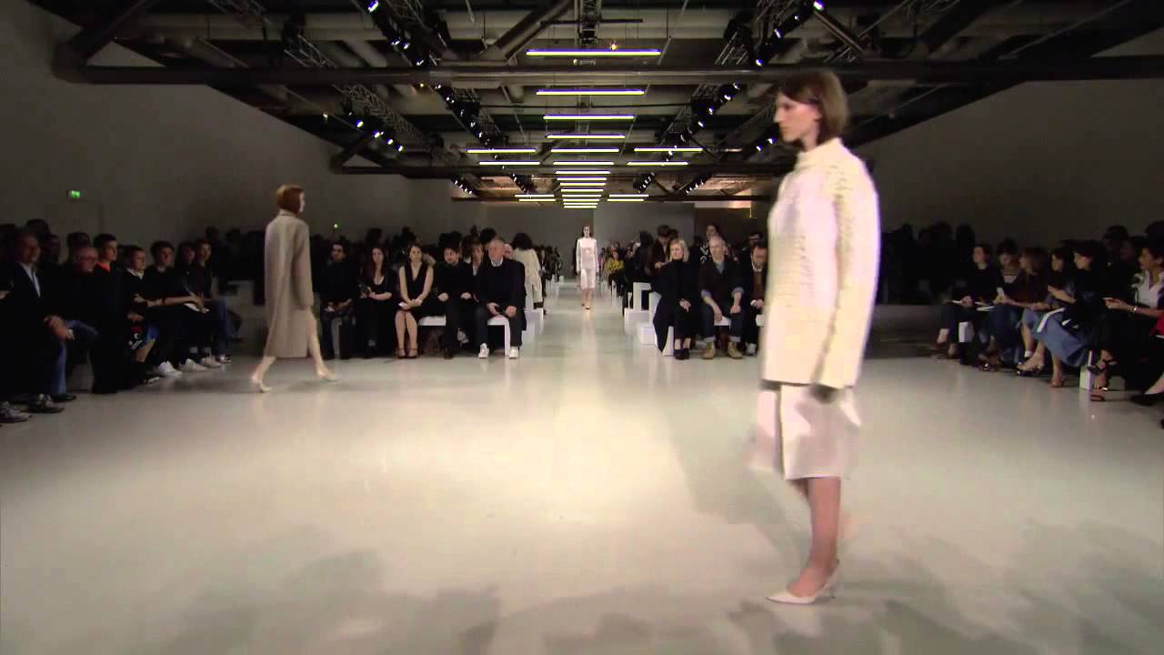 Nina Ricci | Fall Winter 2015/2016 Full Fashion Show | Exclusive