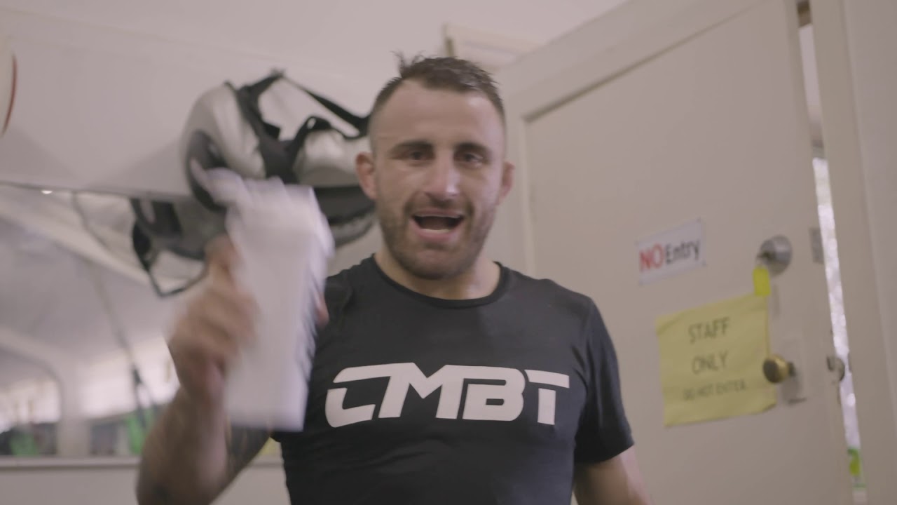 ALEX VOLKANOVSKI | A DAY IN THE LIFE | #UFC237