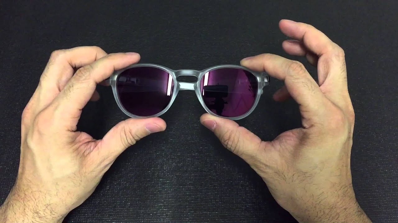 Oakley Latch