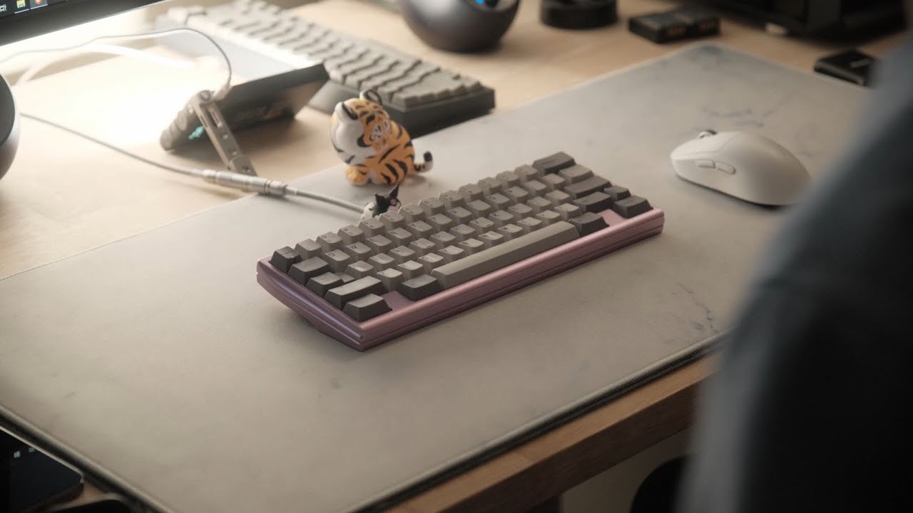 [4K] Empyrean mini with 'New' Nixies Typing Test ASMR