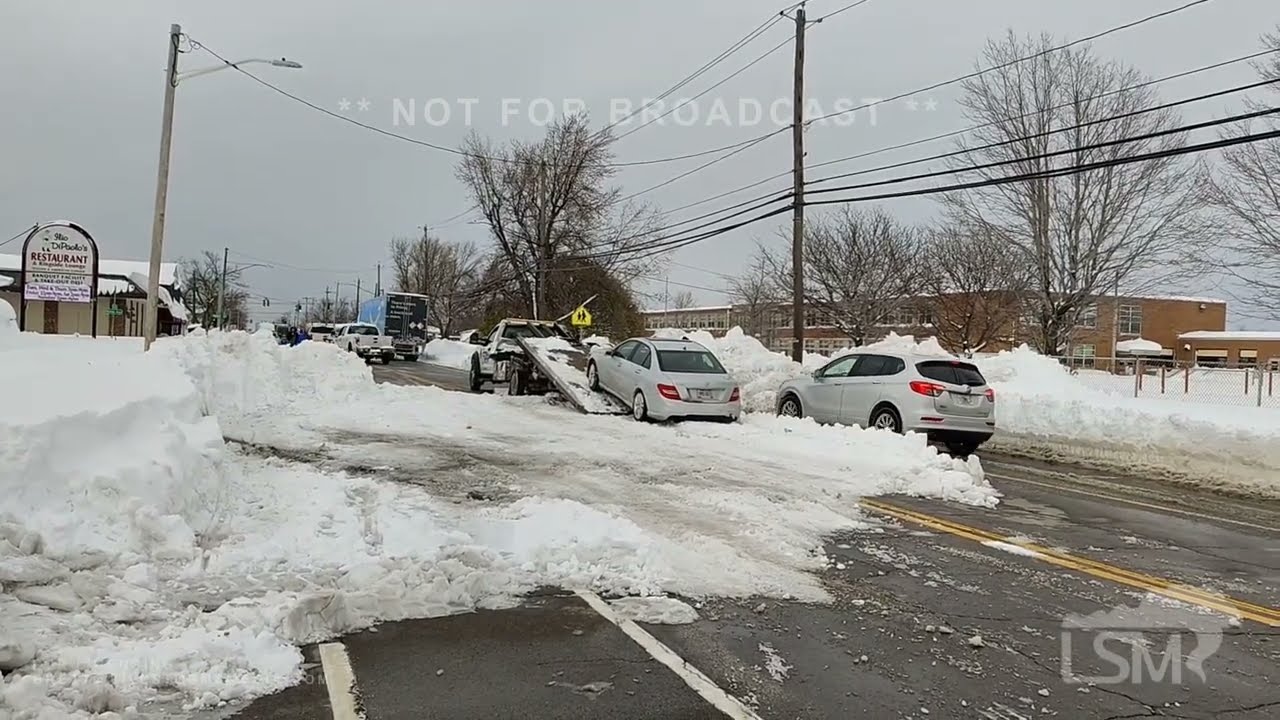 11-19-2022 Blasdell, NY - Lake effect snow storm aftermath - part 2
