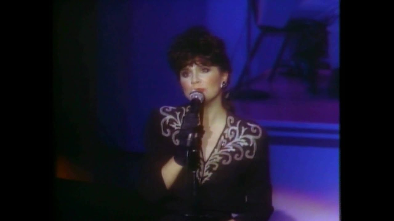 I'VE GOT A CRUSH ON YOU -- LINDA RONSTADT WITH NELSON RIDDLE