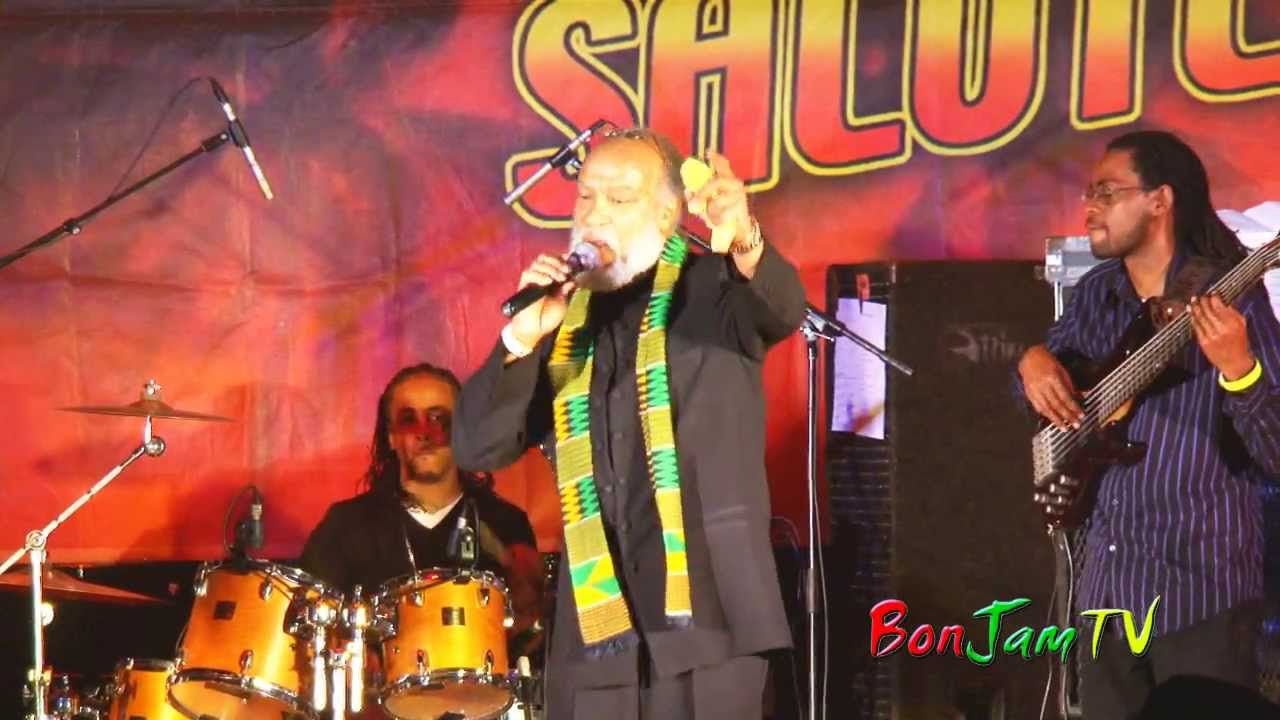 Ernie Smith Performing 'Ram Goat Liver' & 'Duppy or a Gunman'