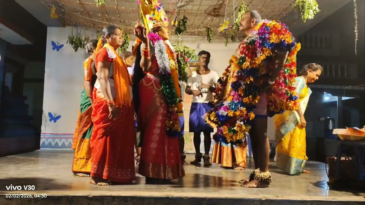 మోసయ్యపేట దేవుడు మంగదేవి పాట జట్టు 𝐩𝐡:𝟗𝟕𝟎𝟒𝟏𝟎𝟓𝟎𝟑𝟑