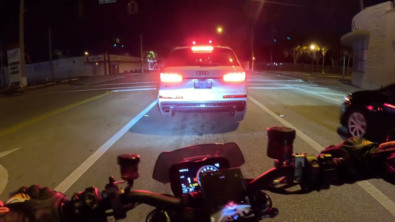 Night ride to riders miami bike night 